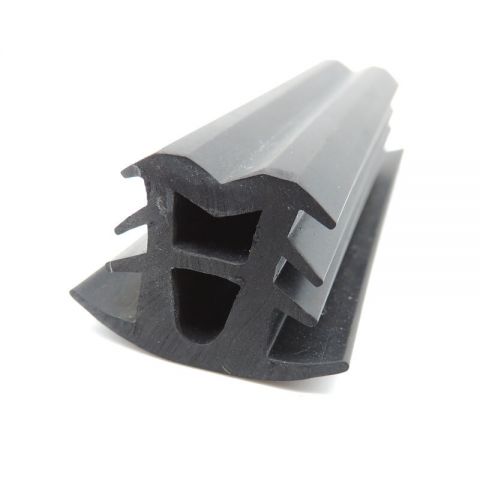 Уплотнитель для солнечных панелей (30*24*20 мм), EPDM